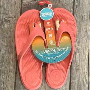 Totes flip flops, size 11 women’s